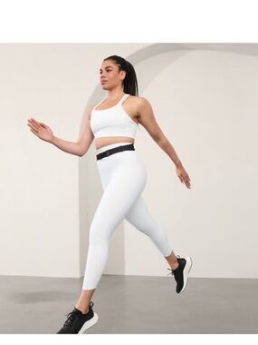 NWT Athleta Pacesetter 7/8 Tight Leggings White High Rise Size Small